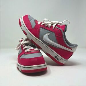 Nike Dunk Low Pink size 6.5 in womans OR 5Y